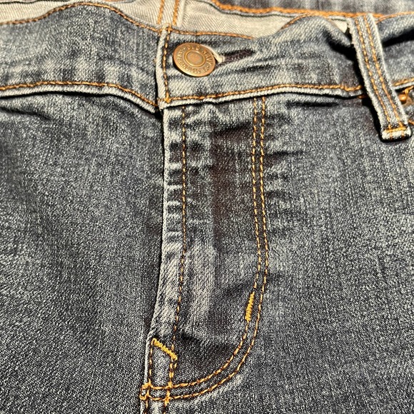 Old Navy Original Mid Rise Straight Leg Denim Jeans Women's 6 Short S945-125 - Picture 4 of 11